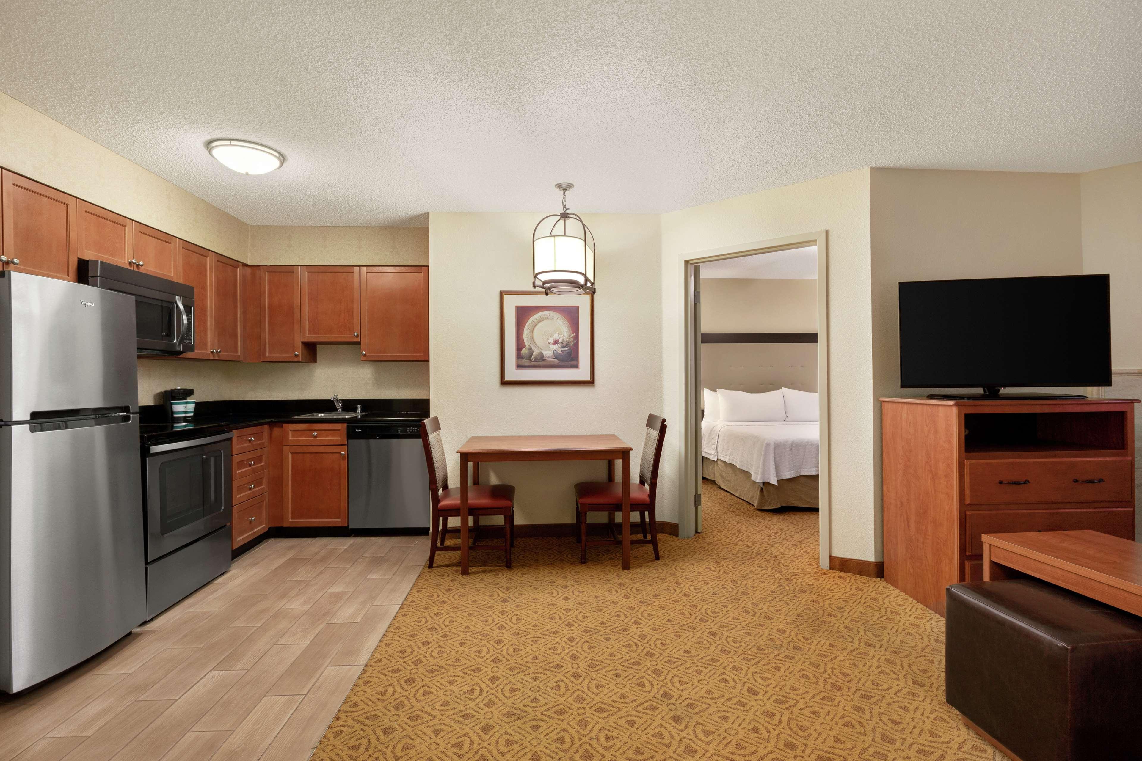 โฮมวูดสวีท บายฮิลตัน ดัลลัส พาร์คเซ็นทรัล โฮเต็ล Hotel ภายนอก รูปภาพ