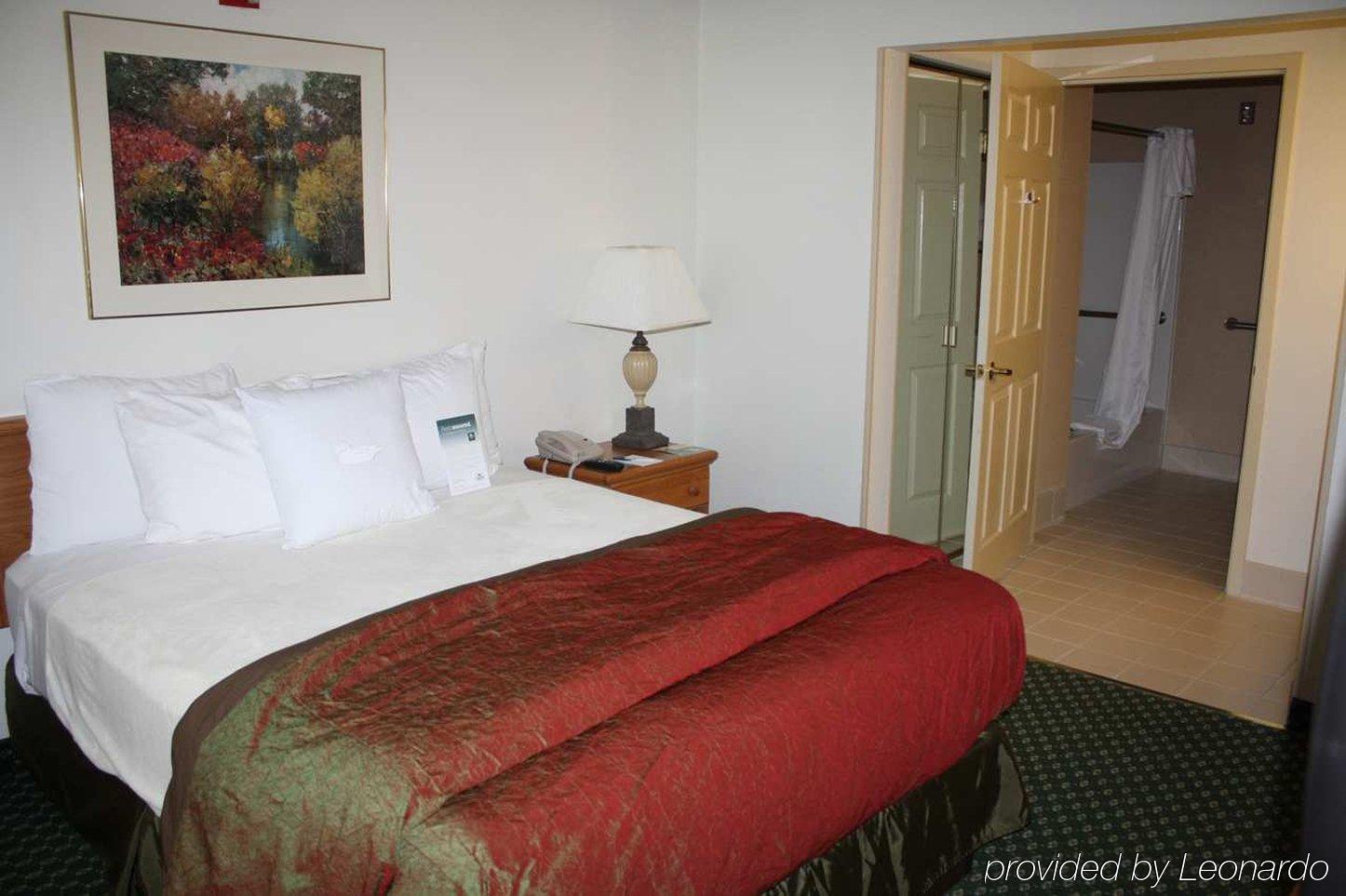 โฮมวูดสวีท บายฮิลตัน ดัลลัส พาร์คเซ็นทรัล โฮเต็ล Hotel ห้อง รูปภาพ